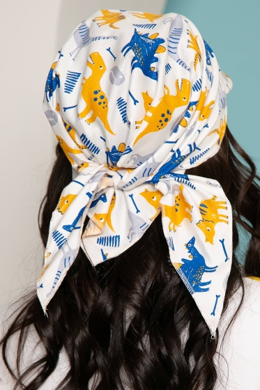 Косынка с козырьком (динозаврики, белая) КК10
